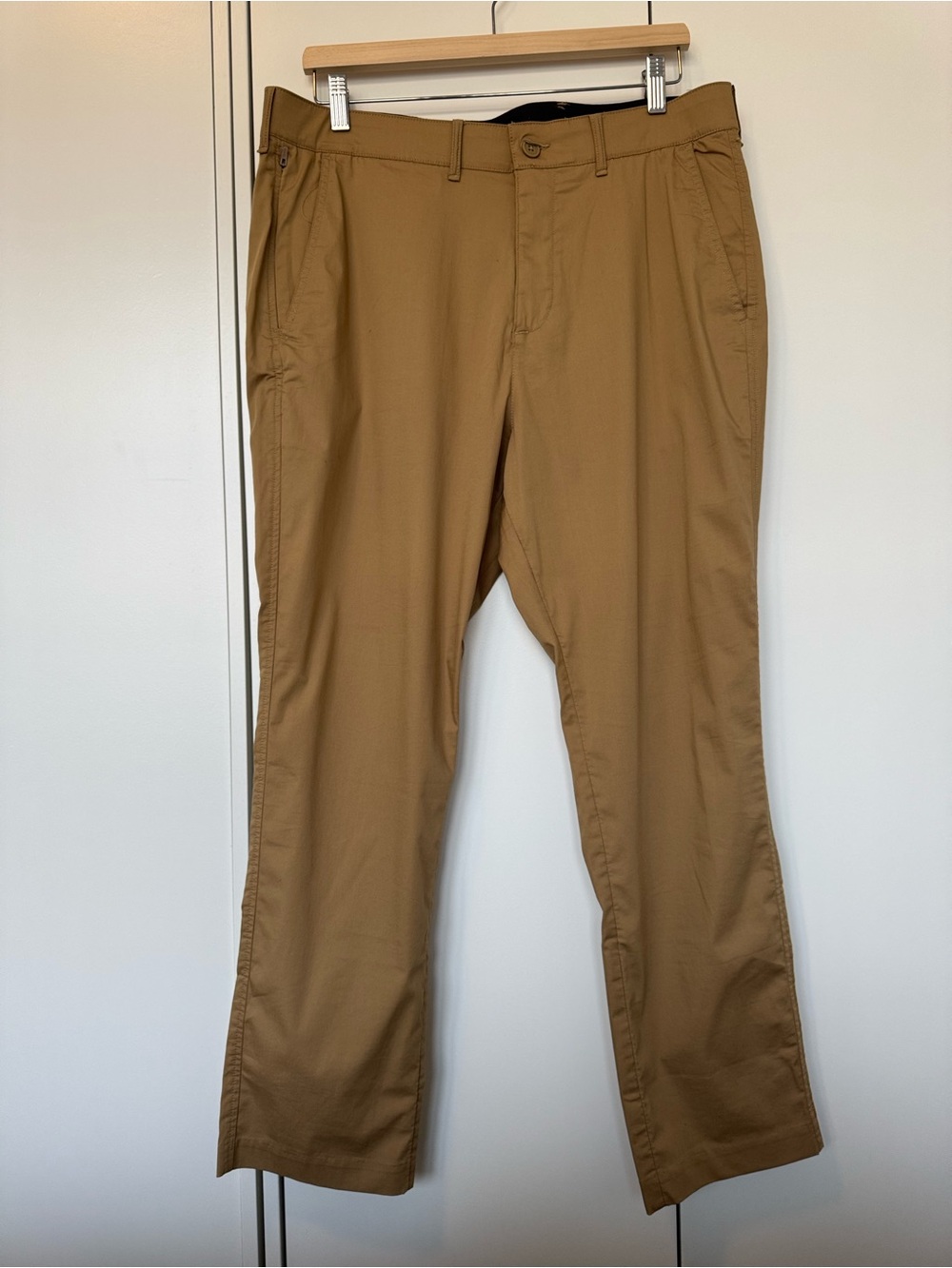 Abercrombie & Fitch Men's Khaki Chino Pants - Camel 34x30